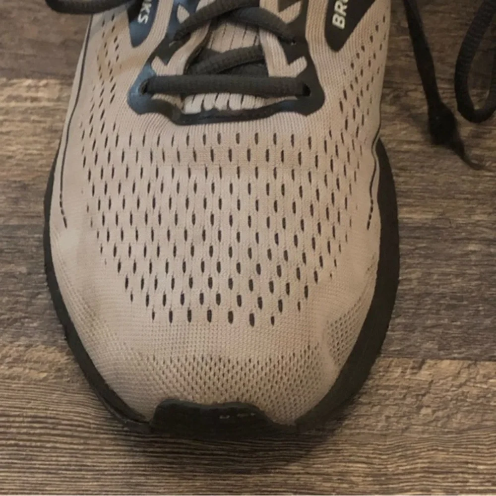 Brooks Trace Road-Running Shoes - Men's Size 12